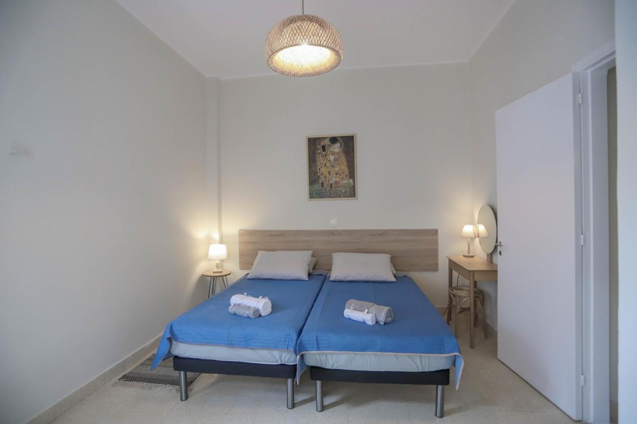 Traditional Town Garden Apartment Rhodes City Exterior foto