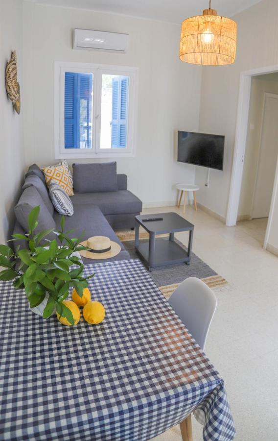 Traditional Town Garden Apartment Rhodes City Exterior foto